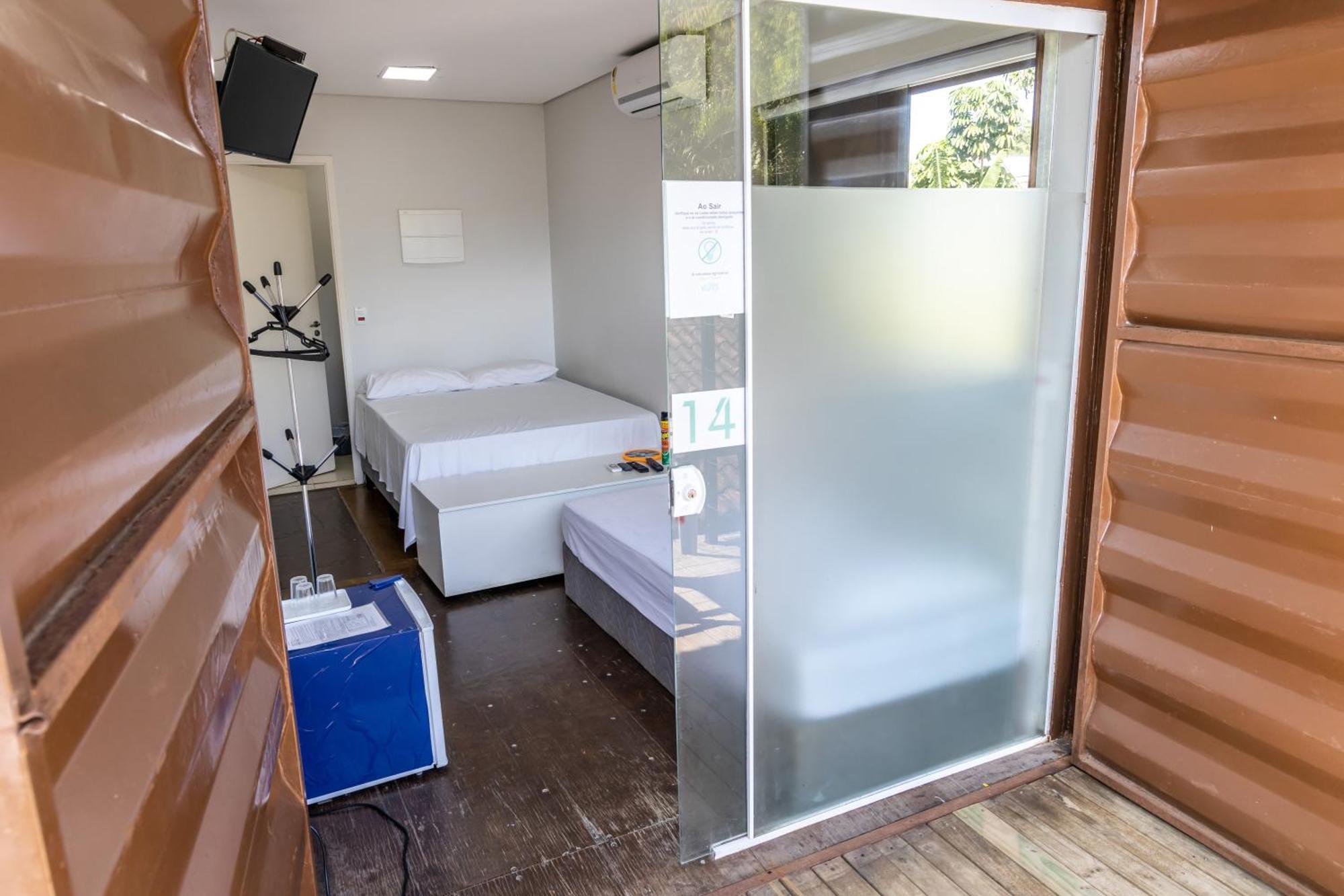 Praia Camburi - Studios Kuta Habitación foto